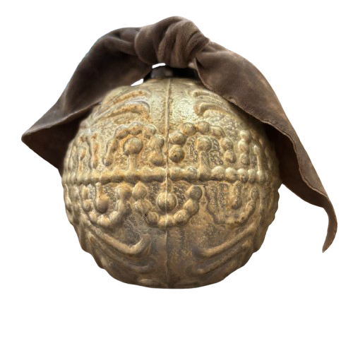 Old World Ornament (large)