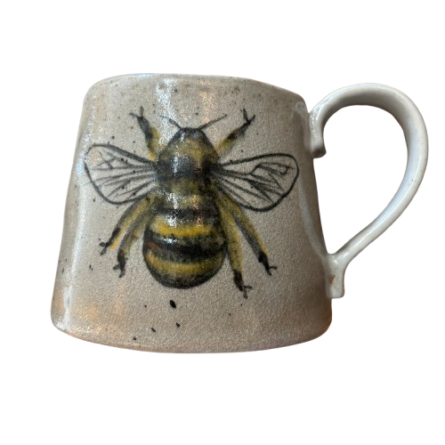 Stoneware Bee Mug