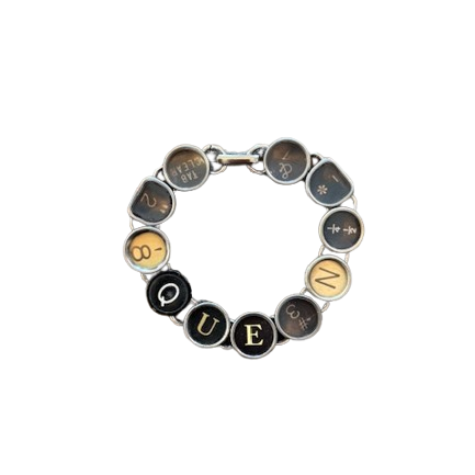 Typewriter Key Bracelet "Queen"