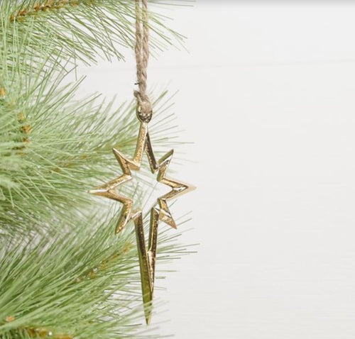 Metal Star Ornament, gold