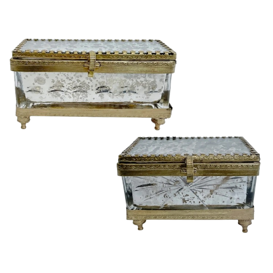 Aged Mirror Box