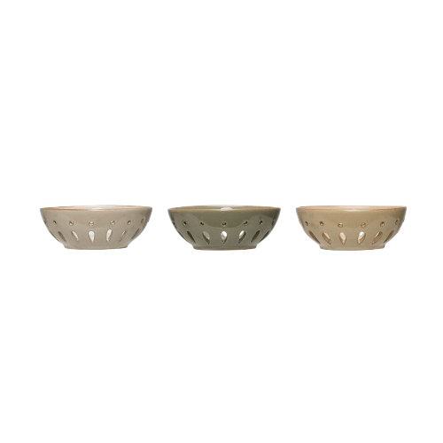 Stoneware Berry Bowl
